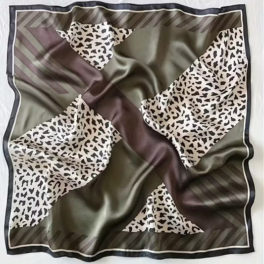 Schal mit Leo-Print – Braun & Oliv