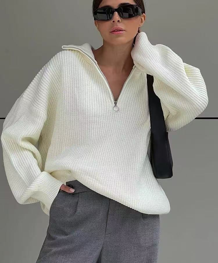 Der Clean-Girl-Pullover mit halbem Reißverschluss